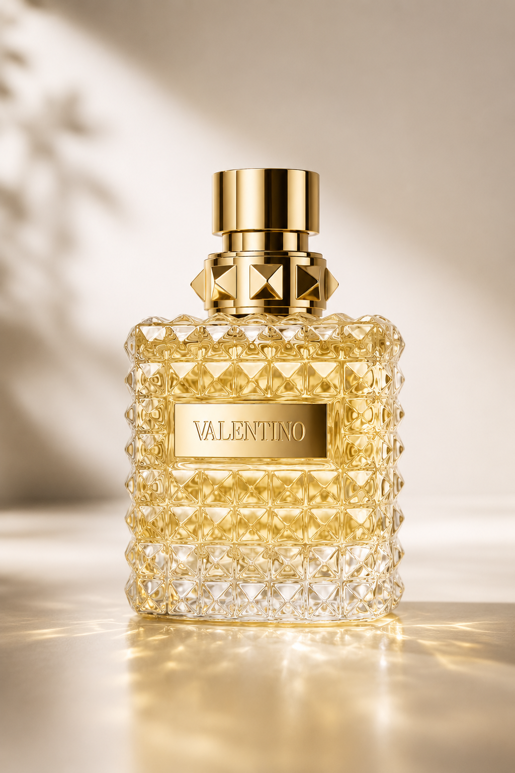 Valentino Donna Born in Roma the Gold